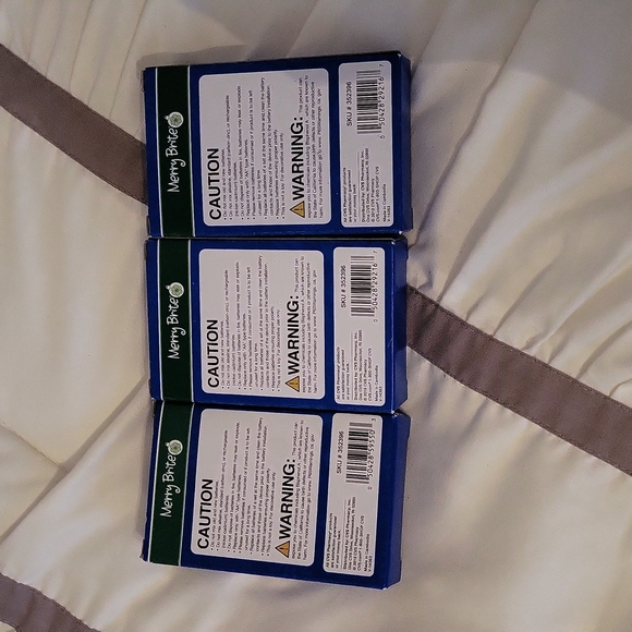 Merry Brite Lights - Picture 2 of 2